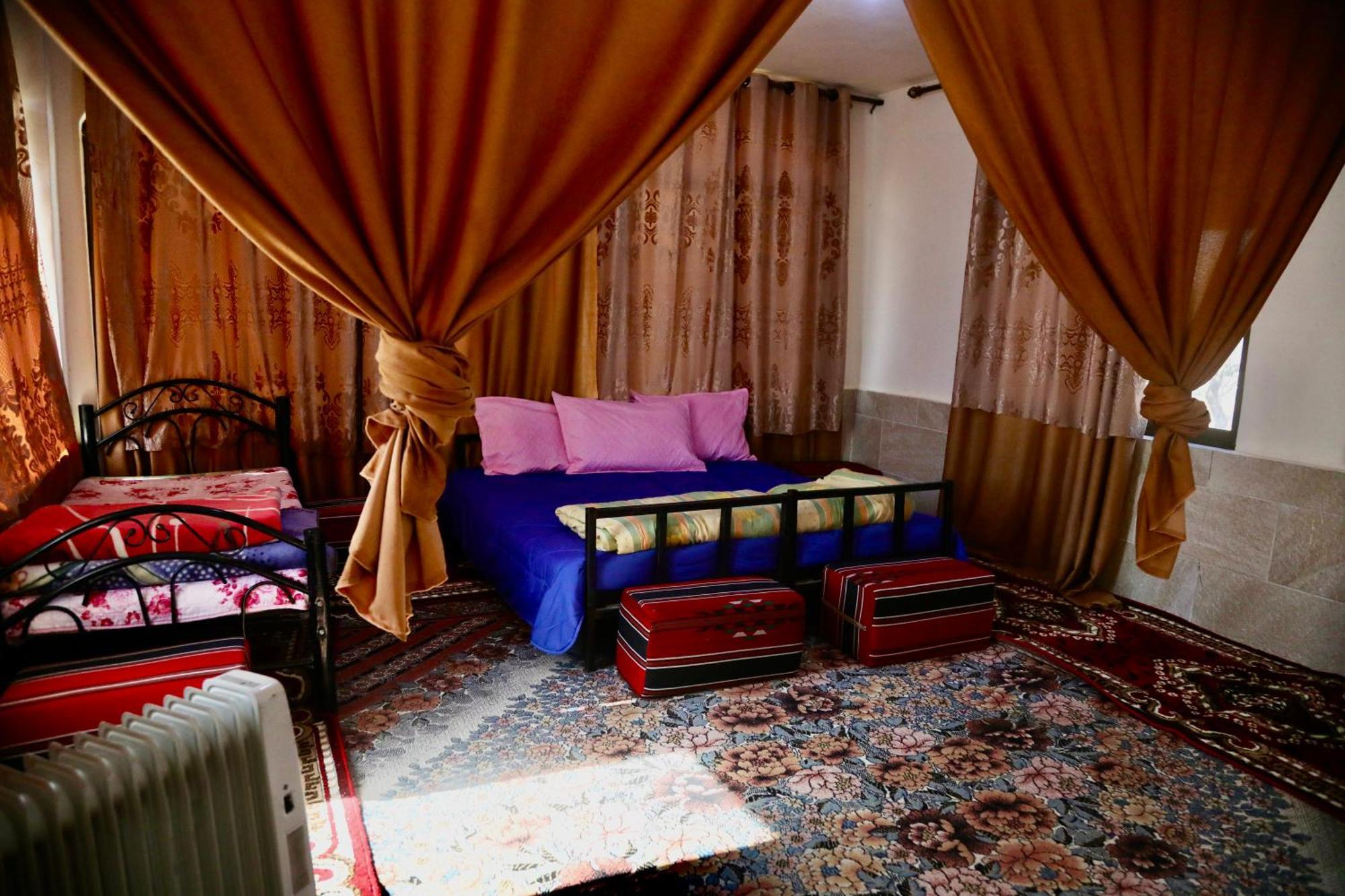 Private Room With Cultural Experience And Great Landscapes Sirfa Eksteriør bilde